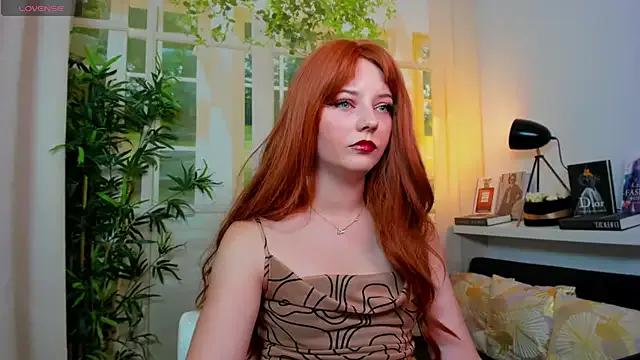 pretty_little_thing on StripChat