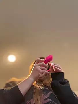 PussiesnCream_ on StripChat