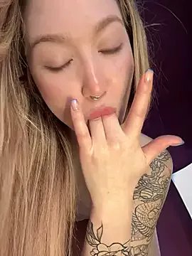 Rimmahottes on StripChat 