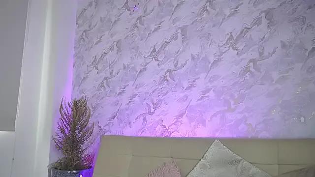 roselinedior on StripChat