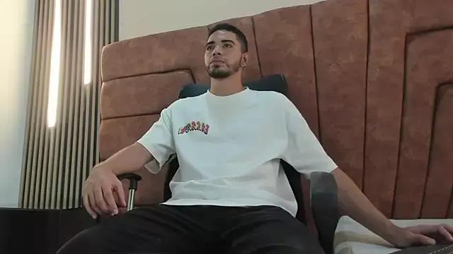 RYAN_PATERSON on StripChat