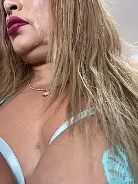 scarlett_sexx69 on StripChat