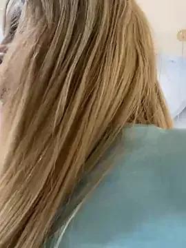 scarlett_sexx69 on StripChat