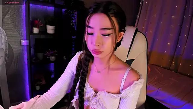 sensualily on StripChat 
