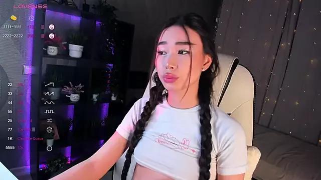sensualily on StripChat 
