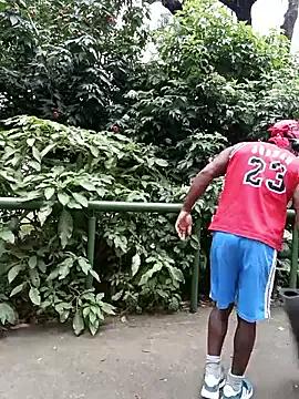 Siriss_boyrag on StripChat