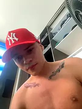 soyander03_ on StripChat
