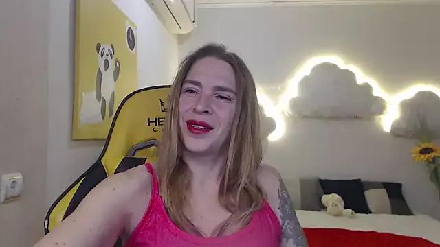 TessaDaybreak on StripChat 