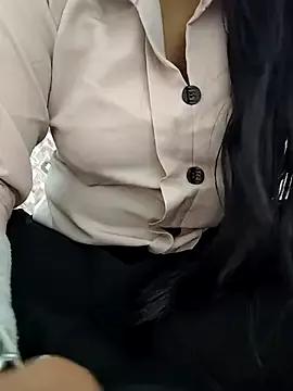 tmanana_ on StripChat