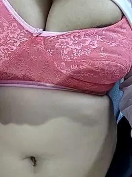 tmanana_ on StripChat