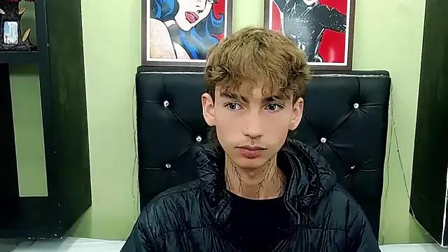 ttimy_x_boy on StripChat 