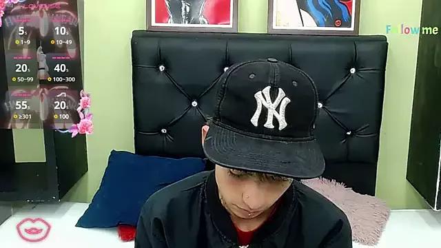 ttimy_x_boy on StripChat 