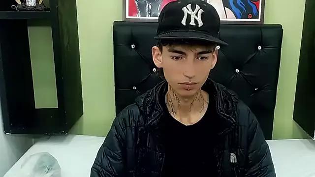 ttimy_x_boy on StripChat 