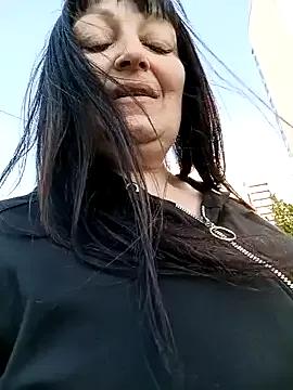 Women-pleasures on StripChat