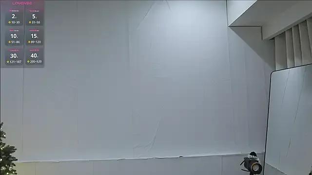 yaya_1888 on StripChat 