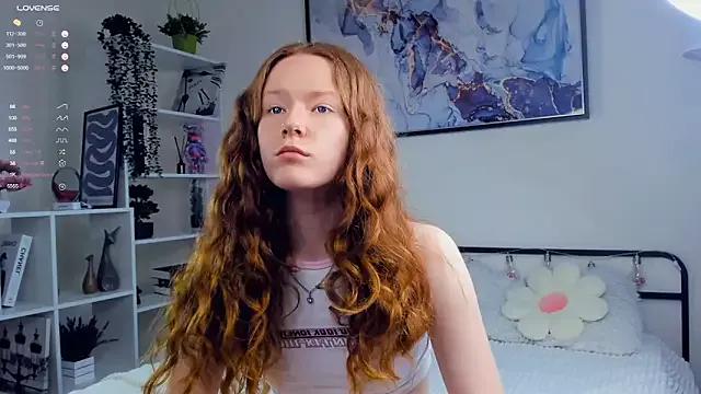 ZaraBluitt on StripChat 