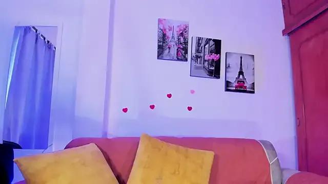 Zoee10 on StripChat